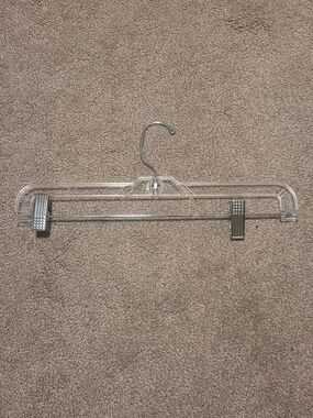 Plastic Hanger with Clips
